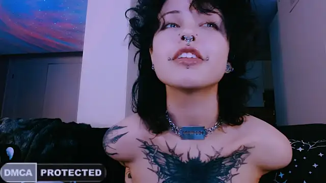 NaughtyLittleFox online show from May 12, 2026, 4:20 am