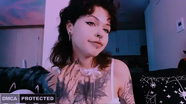 Snapshot of NaughtyLittleFox chatting on January 15, 2026, 5:44 am NaughtyLittleFox online show from January 15, 2026, 5:44 am