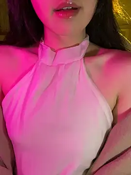 Snapshot of minmin2kk5 chatting on December 16, 2025, 2:54 pm minmin2kk5 online show from December 16, 2025, 2:54 pm