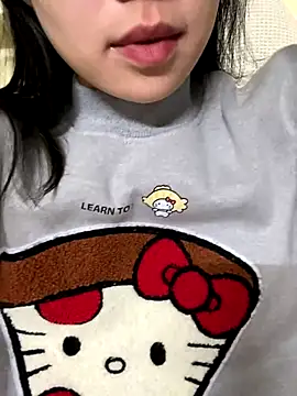 Snapshot of minmin2kk5 chatting on November 23, 2025, 4:06 pm minmin2kk5 online show from November 23, 2025, 4:06 pm