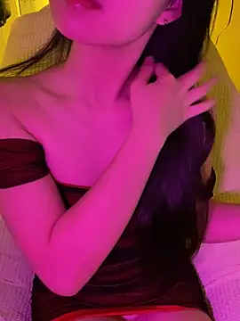 Snapshot of minmin2kk5 chatting on November 1, 2025, 2:18 am minmin2kk5 online show from November 1, 2025, 2:18 am