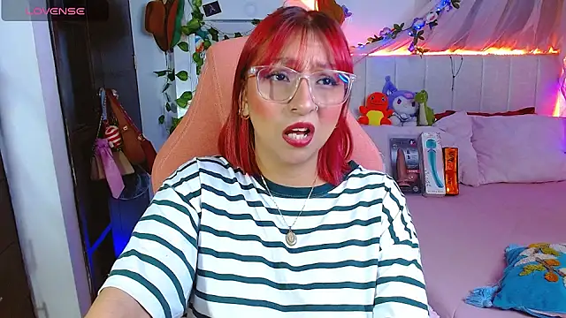 Littlerouse  online show from March 9, 2026, 9:02 am