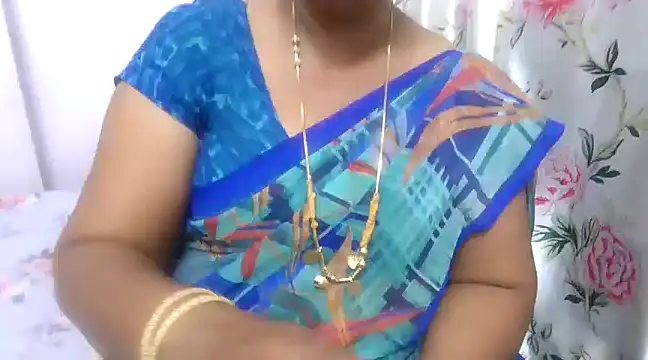 Snapshot of Janavi-janu chatting on March 15, 2025, 5:26 pm Janavi-janu online show from March 15, 2025, 5:26 pm