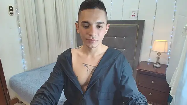 andeerr  online show from March 5, 2025, 8:10 pm