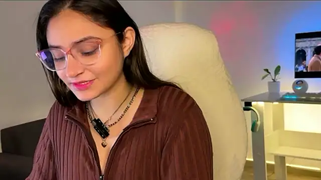 Snapshot of demieliss chatting on January 9, 2026, 6:37 pm demieliss online show from January 9, 2026, 6:37 pm