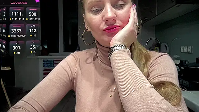 Snapshot of Viola_sweet chatting on March 8, 2025, 8:46 pm Viola sweet online show from March 8, 2025, 8:46 pm