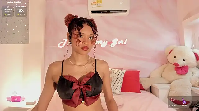 Aprillbrunette online show from November 27, 2025, 2:23 am