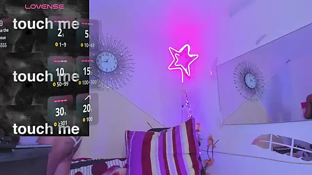 Snapshot of Tiffany_Valentine15 chatting on October 14, 2025, 1:23 pm Tiffany Valentine15 online show from October 14, 2025, 1:23 pm