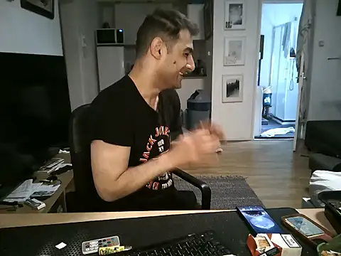 mihaimichael online show from May 16, 2026, 2:05 pm