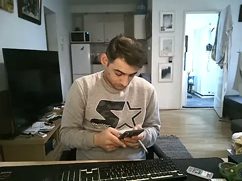 mihaimichael online show from May 15, 2026, 12:58 pm