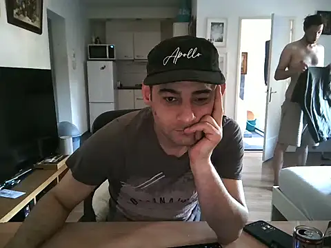 mihaimichael online show from May 25, 2026, 11:31 am