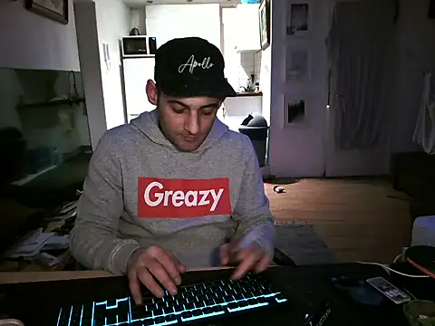 mihaimichael online show from May 16, 2026, 1:15 am