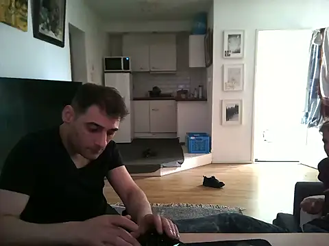 mihaimichael online show from May 10, 2026, 6:06 am