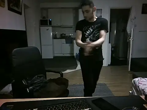 mihaimichael online show from May 17, 2026, 2:11 am