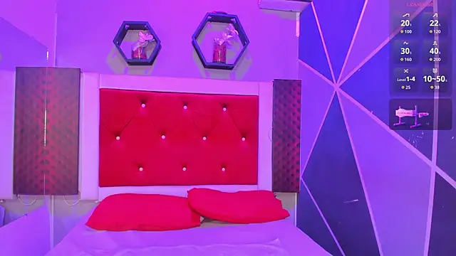 Snapshot of Karoll014 chatting on October 31, 2025, 12:02 pm Karoll014 online show from October 31, 2025, 12:02 pm