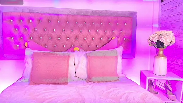 Tayzon Foxxx online show from January 7, 2026, 11:48 am