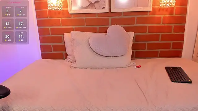 IsabelaSantana online show from March 12, 2025, 3:24 am