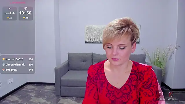 Julia Wilsone online show from January 22, 2025, 4:44 pm