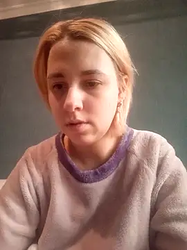 Gussie Bridie online show from February 25, 2025, 2:04 pm