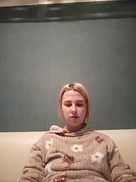 Gussie Bridie online show from February 18, 2025, 2:16 pm