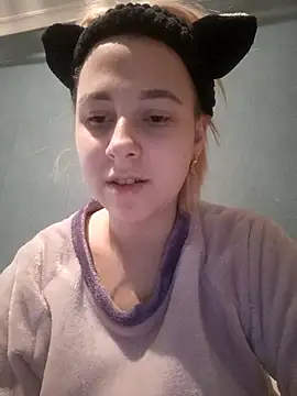 Gussie Bridie online show from February 21, 2025, 2:59 pm