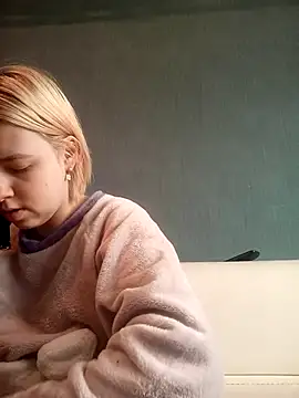 Gussie Bridie online show from February 28, 2025, 6:21 am