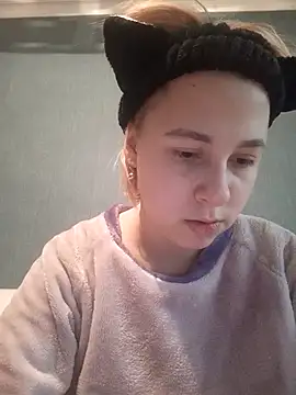 Gussie Bridie online show from March 1, 2025, 2:23 pm