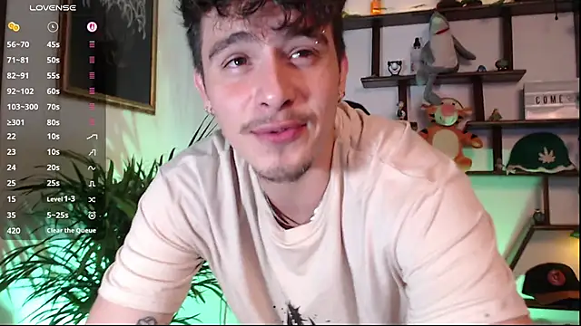 Snapshot of colby_scott chatting on October 22, 2025, 11:36 pm colby scott online show from October 22, 2025, 11:36 pm