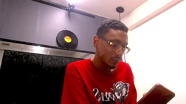 Snapshot of Jose_Smoke chatting on November 26, 2025, 2:55 am Jose Smoke online show from November 26, 2025, 2:55 am