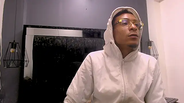 Snapshot of Jose_Smoke chatting on December 5, 2025, 10:14 am Jose Smoke online show from December 5, 2025, 10:14 am