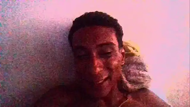 Snapshot of Jose_Smoke chatting on November 1, 2025, 5:18 pm Jose Smoke online show from November 1, 2025, 5:18 pm