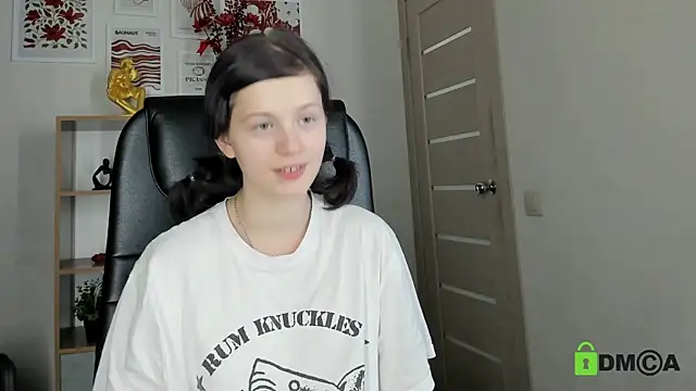 Alina Mills online show from August 4, 2026, 7:46 am