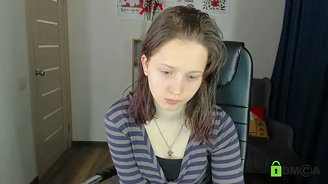 Snapshot of Alina_Mills chatting on May 16, 2026, 6:34 am Alina Mills online show from May 16, 2026, 6:34 am