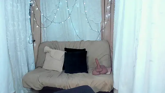 Ana off alana online show from March 29, 2026, 1:51 am