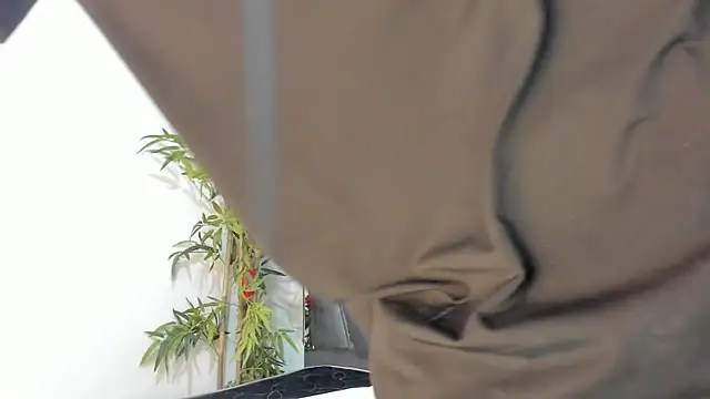 Black Rose2 online show from March 14, 2025, 11:45 am