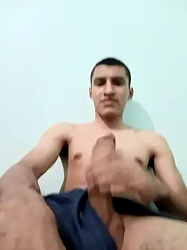 Snapshot of Rogersmit2 chatting on February 8, 2026, 9:45 pm Rogersmit2 online show from February 8, 2026, 9:45 pm