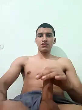 Snapshot of Rogersmit2 chatting on March 16, 2025, 5:28 pm Rogersmit2 online show from March 16, 2025, 5:28 pm