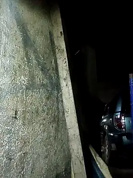 Aqua2312 online show from April 22, 2026, 7:48 am