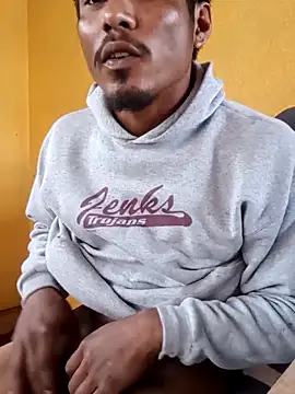 Aqua2312 online show from February 23, 2026, 5:24 pm