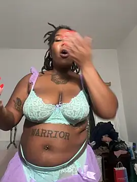 Goddess Nafeesha online show from December 3, 2025, 11:04 pm