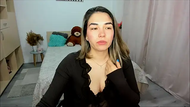 Alexa Dolly12 online show from April 2, 2026, 6:31 am