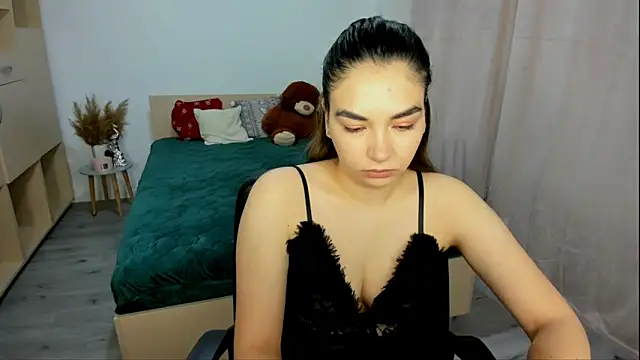 Snapshot of Alexa_Dolly12 chatting on December 4, 2025, 6:56 am Alexa Dolly12 online show from December 4, 2025, 6:56 am