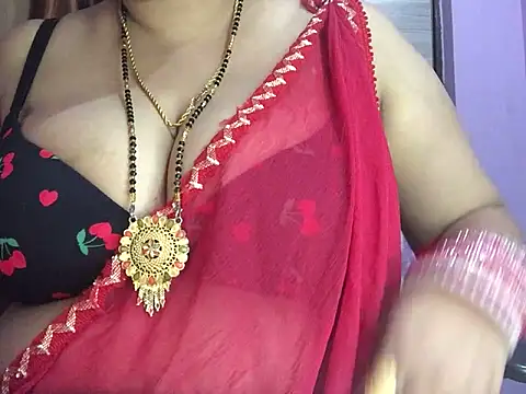 Snapshot of Desi_bhabhiii chatting on February 3, 2025, 6:13 am Desi bhabhiii online show from February 3, 2025, 6:13 am