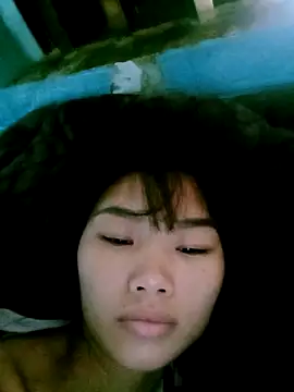 Snapshot of Lonalysexy chatting on December 17, 2025, 6:18 am Lonalysexy online show from December 17, 2025, 6:18 am