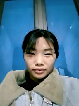 Snapshot of Lonalysexy chatting on January 11, 2026, 2:35 pm Lonalysexy online show from January 11, 2026, 2:35 pm