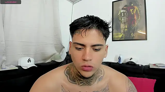 Snapshot of mad_maxxx2 chatting on February 18, 2026, 11:39 am mad maxxx2 online show from February 18, 2026, 11:39 am