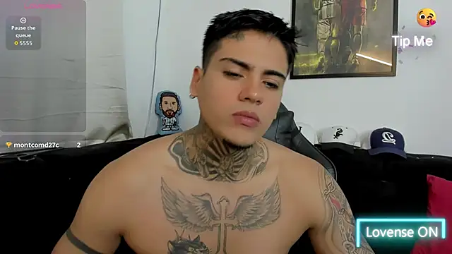 Snapshot of mad_maxxx2 chatting on February 10, 2026, 11:09 am mad maxxx2 online show from February 10, 2026, 11:09 am