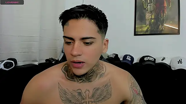 Snapshot of mad_maxxx2 chatting on March 1, 2026, 11:21 am mad maxxx2 online show from March 1, 2026, 11:21 am