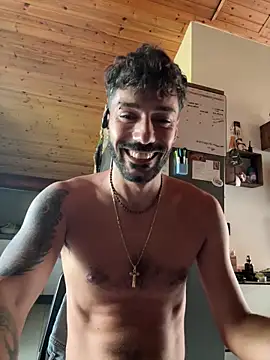 fisicato online show from September 16, 2025, 2:29 pm