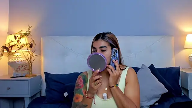 Snapshot of SaraaJhonsonn chatting on November 22, 2025, 3:55 pm SaraaJhonsonn online show from November 22, 2025, 3:55 pm